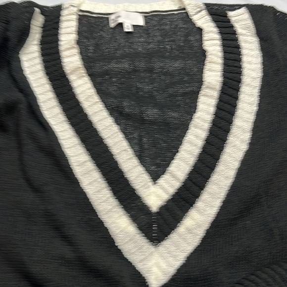 by the way. Black TENNIS SWEATER Ribbed DEEP V-neck Collegiate white stripes XS - Picture 13 of 13